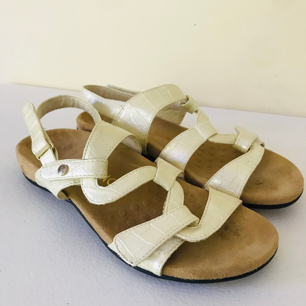 Vionic Women's Paros Comfort Flat Back Strap Sandals Cream Crocodile Size 7 - Picture 2 of 9